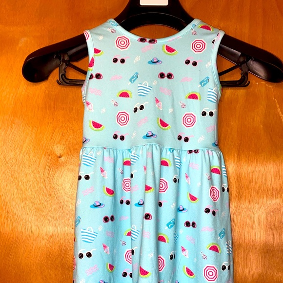 Adorable Girl’s Summer Dress - Picture 3 of 5